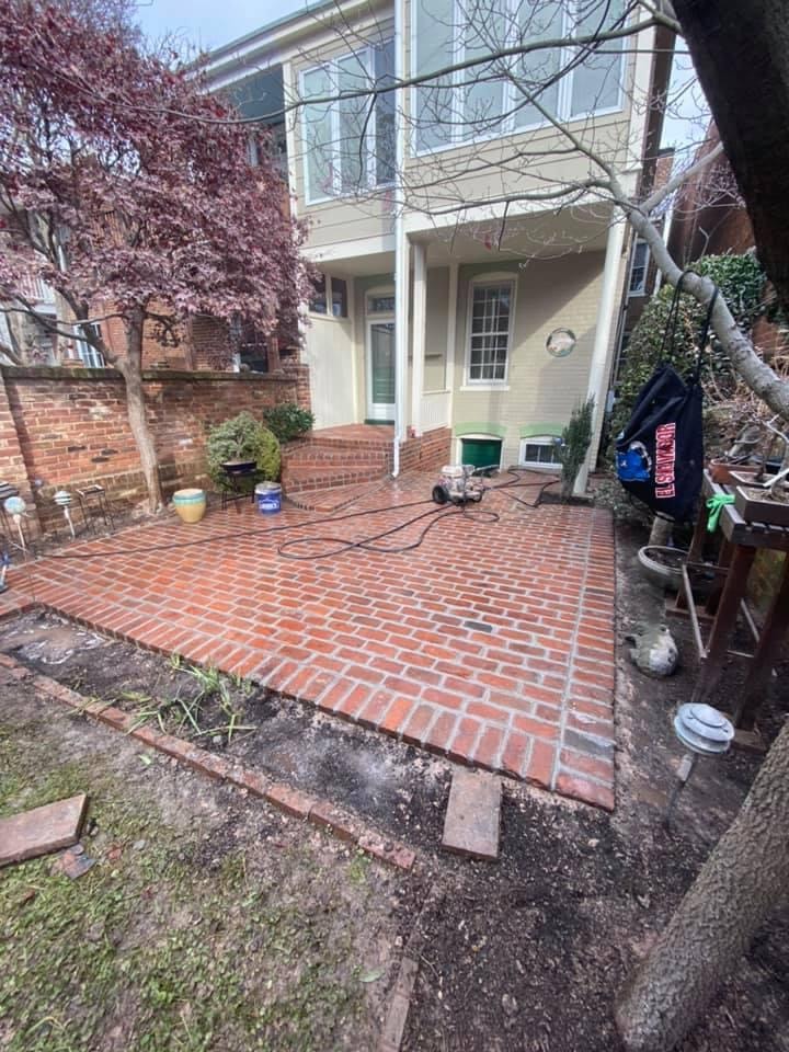 Tuckpointing work
